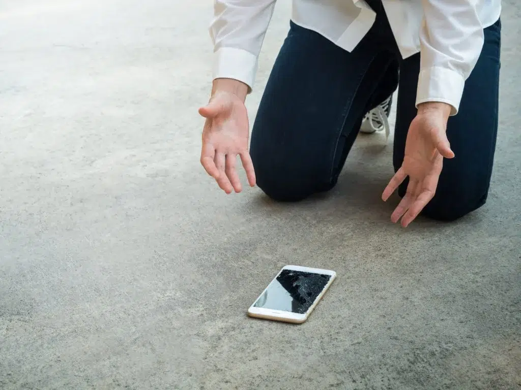 iPhone 13 – Näytönvaihto